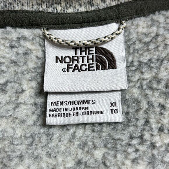 The North Face Gordon Lyons 1/4 Zip Fleece Pullover - Picture 6 of 9